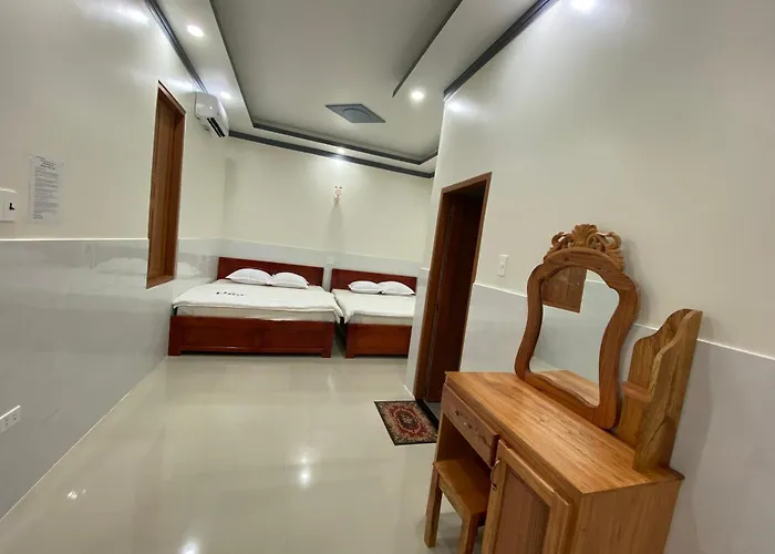 Tung Thuy Homestay - Dinh Thay Thim Lagi